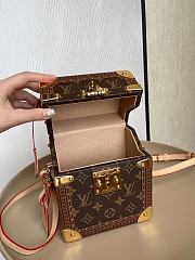 lv Camera Box 16 x 13 x 7.5cm - 5