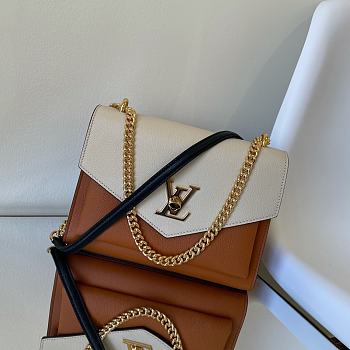 Lv MYLOCKME shoulder bag 22.5x17x5.5cm