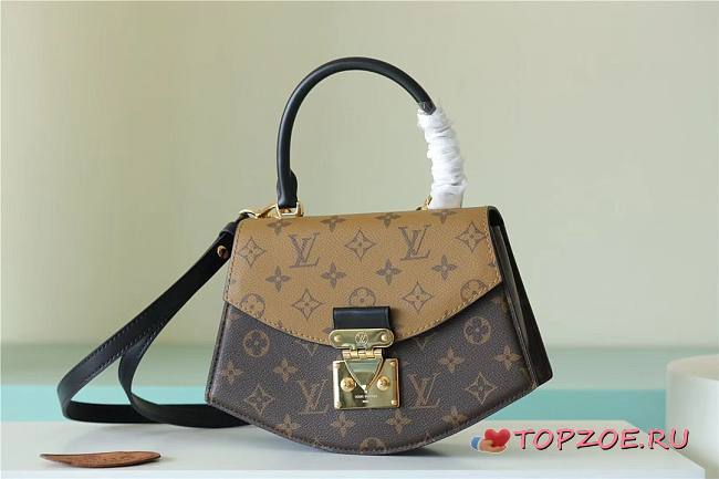 LOUIS VUITTON Tilsitt M46548 23.5*16.5*8cm - 1