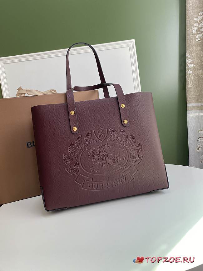 Embossed Letter Badge Handbags03 35*29*12cm - 1