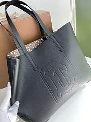 Embossed Letter Badge Handbags04 35*29*12cm - 3