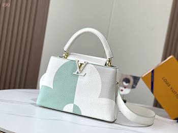 Capucines BB M59711  02 31.5 x 20 x 11CM