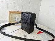 LV M82077Vertical Trunk 10.7 x 17.5 x 6.8CM - 2