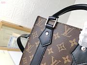 LV Sac Plat Monogram Eclipse  02  M46453 19 x 22 x 7CM - 2