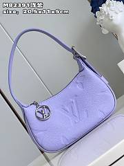 LV M82425 Mini Moon bag01 20.5*11*5CM - 1