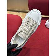 Louis Vuitton Squad Sneaker03 - 4