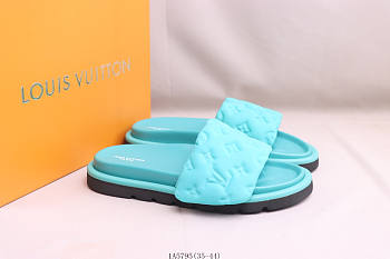 LV SLIPPER02