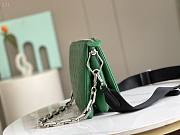 LV Coussin02 26 x 20 x 12CM - 6