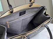LV Grand Palais 34 x 24 x 15CM - 6