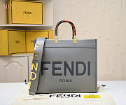 fendi shine tote 35x17x31cm - 1
