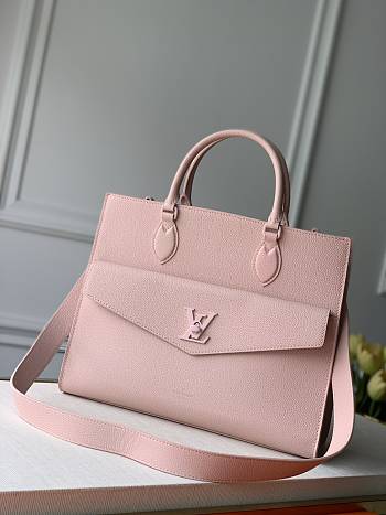 Lockme Tote02  34.5 x 28.0 x 12.0 cm