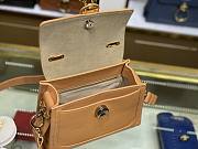 chloe Tess Day02 23.5x15x11cm - 2