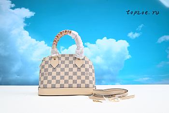 LOUIS VUITTON ALMA BB DAMIER AZUR 01 N45294 25 x 19 x 12 cm
