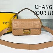 Fendi Baguette 26 x 4 x 14 CM - 1