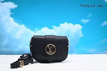 lv   Women's Leather Cross Body Bag M58727 21 x 15 x 6.5 cm