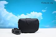 lv   Women's Leather Cross Body Bag M58727 21 x 15 x 6.5 cm - 5