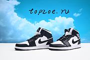 Jordan Air Jordan 1 Mid  - 5