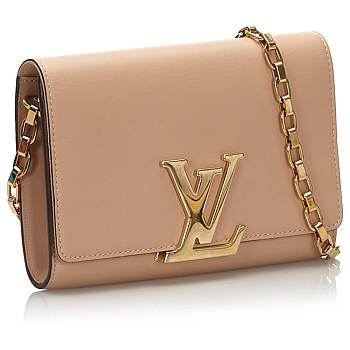 Louis Vuitton Chain Bag Beige Aesthetic 12.5H x 18W x 4D cm