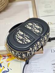 DIOR  SIGNATURE OVAL CAMERA BAG 18 x 11 x 6cm - 3