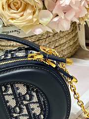 DIOR  SIGNATURE OVAL CAMERA BAG 18 x 11 x 6cm - 2