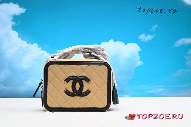CHANEL CC Filigree  undefined 21 x 15.5 x 7.5 cm - 1
