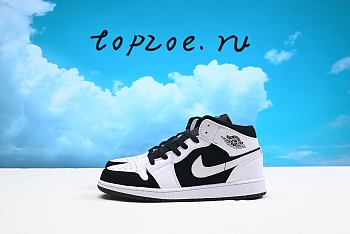 Jordan 1 Mid White Black 554724-113
