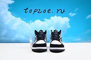 Jordan 1 Mid White Black 554724-113 - 5