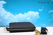 Louis Vuitton Coussin Pm  26 x 20 x 12 cm - 6