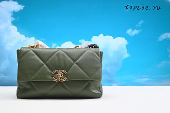 Chanel 19 Flap Bag 26cm