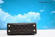 LOUIS VUITTON Auth Monogram V Tote BB Handbag 27.0 x 19.0 x 11.0 cm - 4