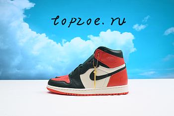 Air Jordan 1 AV3905-138