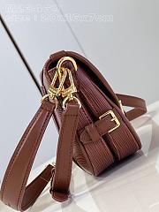 LV Saumur BB Handbag M23470 20X16X7.5CM - 4
