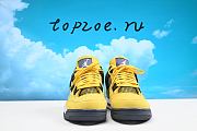 Jordan 4 Retro Lightning  CT8527-700 - 5