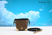 LV Online Only M82885 11.5 x 11.5 x 11.5 cm - 1