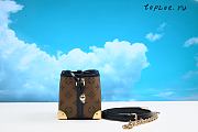 LV Online Only M82885 11.5 x 11.5 x 11.5 cm - 5