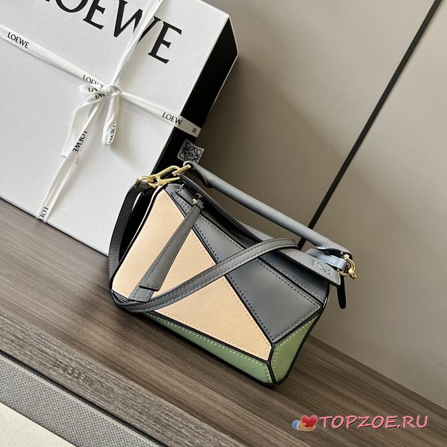LOEWE  bag02 18X12.5X8cm - 1