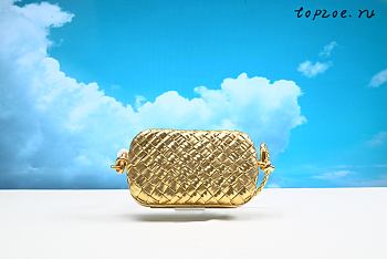Bottega Veneta Knot Mini Loop Laminated  Leather Shoulder Bag  12x20x5.5cm