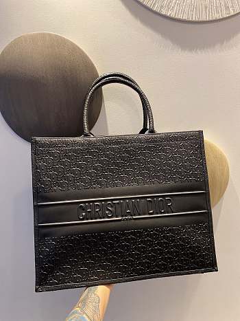 dior book tote 41.5x34.5x16cm