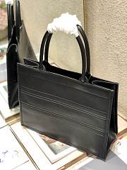 dior book tote Full leather strip embossing 36x28cm - 4