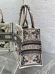 dior book tote flower butterfly01  36x18x28cm - 5