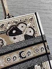 dior book tote flower butterfly01  36x18x28cm - 4