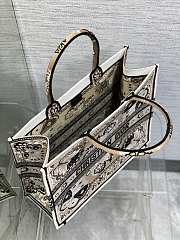 dior book tote flower butterfly01 41x35x18cm - 2