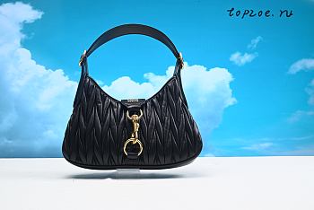 MIU MIU Matelassé Hobo 20X29X3.5CM