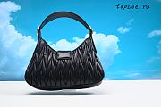 MIU MIU Matelassé Hobo 20X29X3.5CM - 3