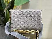LV Coussin  34x24x12cm - 1