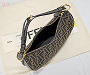 FENDI praphy 29x24.5x10cm - 2