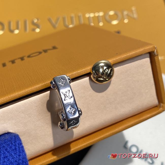 lv earring03 - 1
