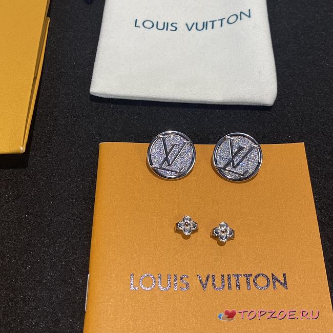 lv earring04 - 1