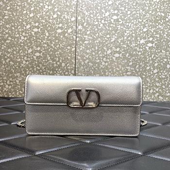 Valentino  Vsling Crossbody bag 20x5.5x10cm