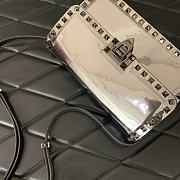 Valentino01 Garavani Rockstud23  23✖13✖9cm - 3